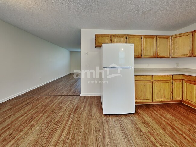 Building Photo - 4602 Bottoms Rock Ln