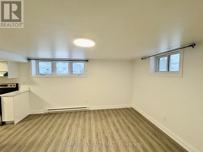 Photo du bâtiment - 1436 Bellamy St