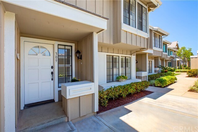 Building Photo - 309 Regatta Way