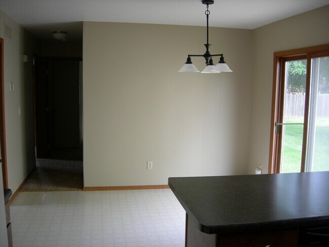 Foto del edificio - 801 Harborview Ct