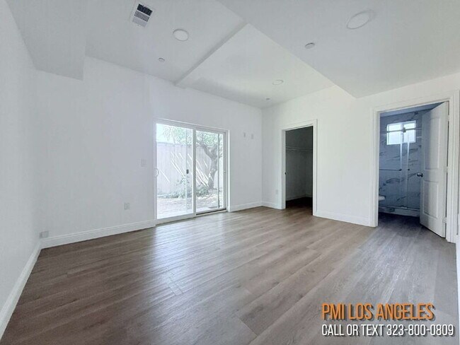 Foto del edificio - 1731 E 68th St