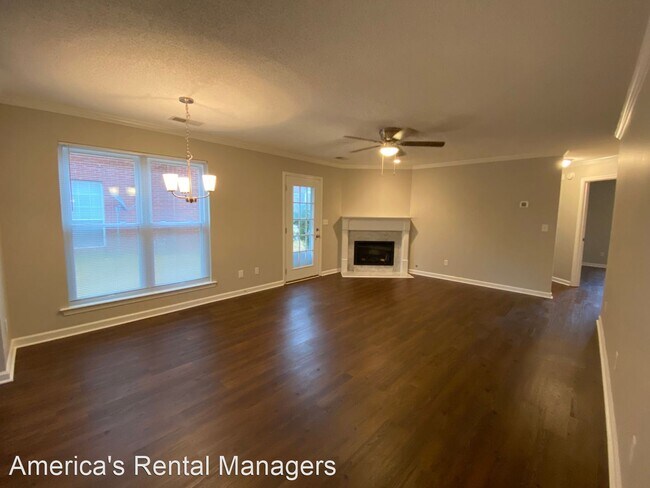 Building Photo - 3 br, 2 bath House - 521 Canyon Park Drive