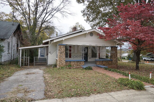 Building Photo - 1194 Birmingham St