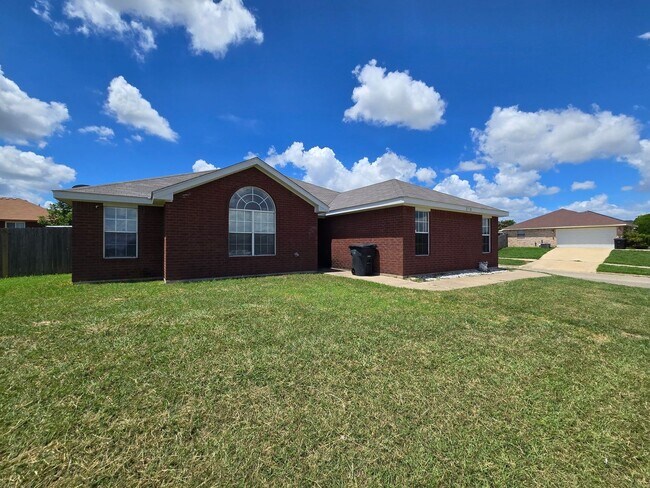 Foto del edificio - RENT REDUCTION & RENT SPECIAL - AVAILABLE ...