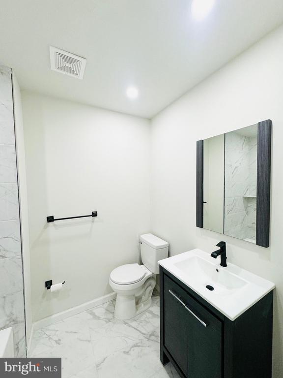 Building Photo - 1214 N 52nd St