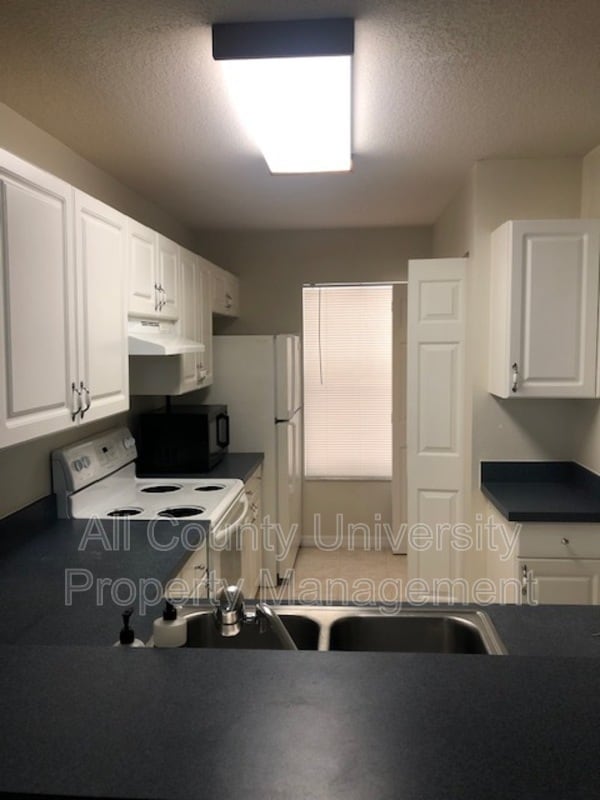 Foto del edificio - 2348 SW 42nd Dr