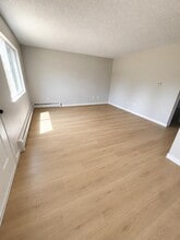 Building Photo - 7309 W Hampden Ave
