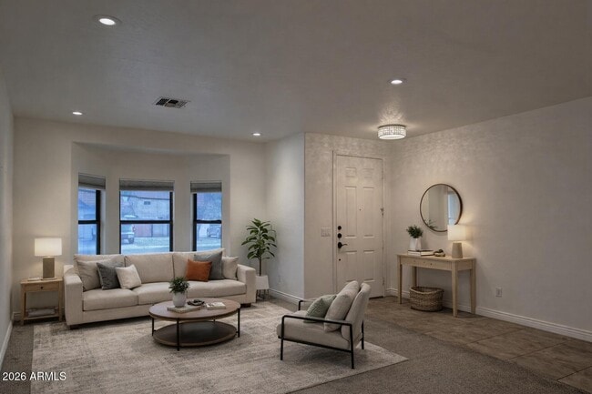 Building Photo - 1184 S Jesse Pl