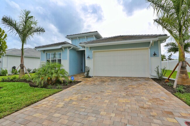 Foto del edificio - **Brand New, Bright & Beautiful Bonita Spr...