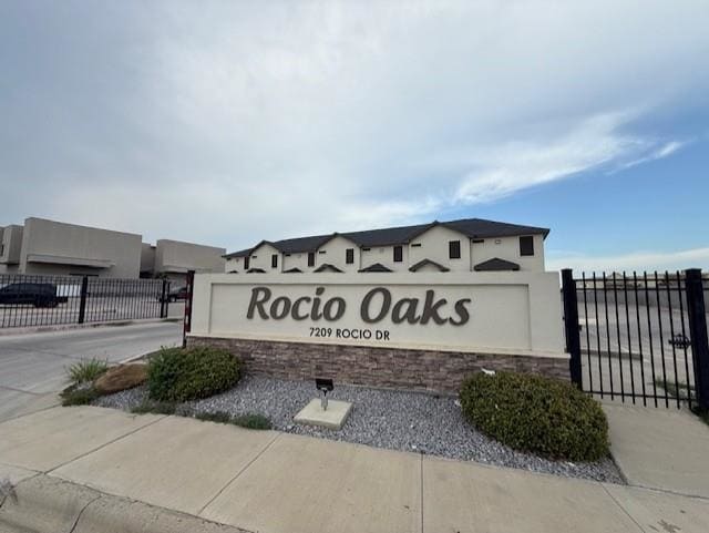Building Photo - 7209 Rocio Dr