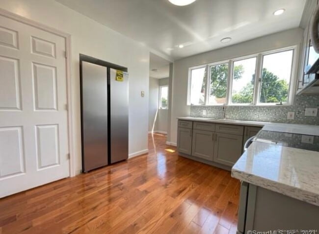 Foto del edificio - 21 Clover St