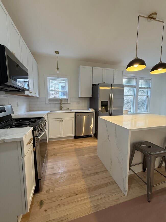 Foto del edificio - 5232 W Montana St