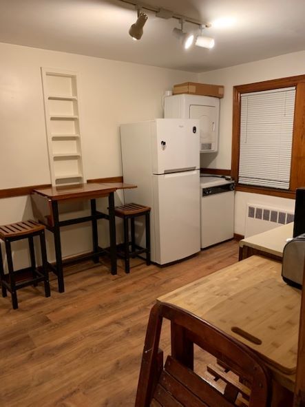 kitchen with washer, dryer - 6 Notre Dame Ave