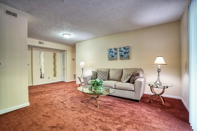 Interior Photo - Oak Creek Apartments