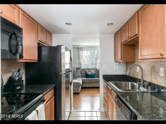 Building Photo - 1615 Sierra Woods Dr
