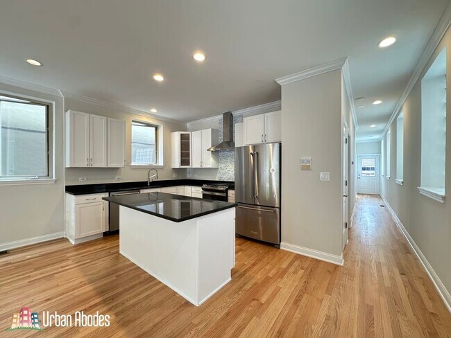 Foto del edificio - 1741 N Fairfield Ave