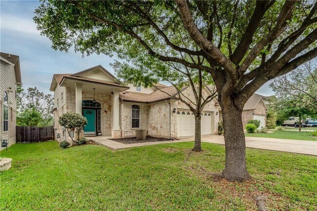 Building Photo - 3016 Fleet Dr