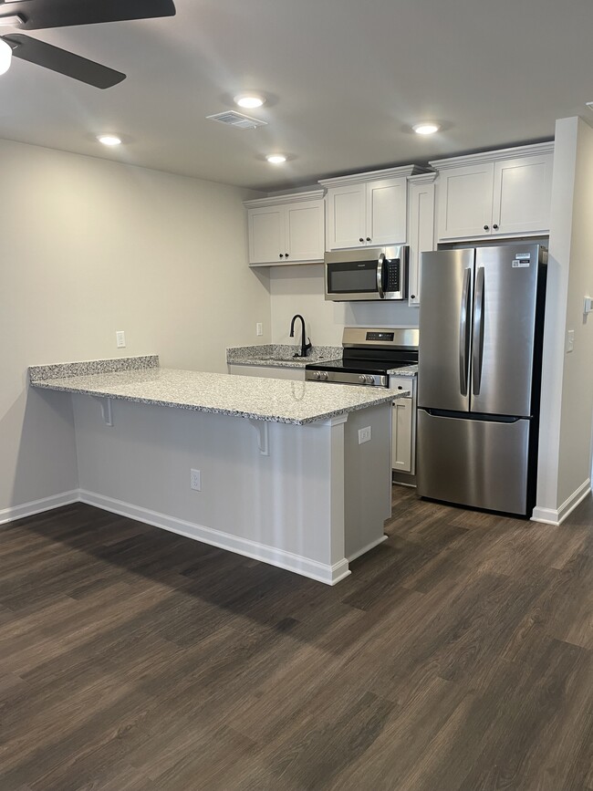 Building Photo - 1221 Pickens St