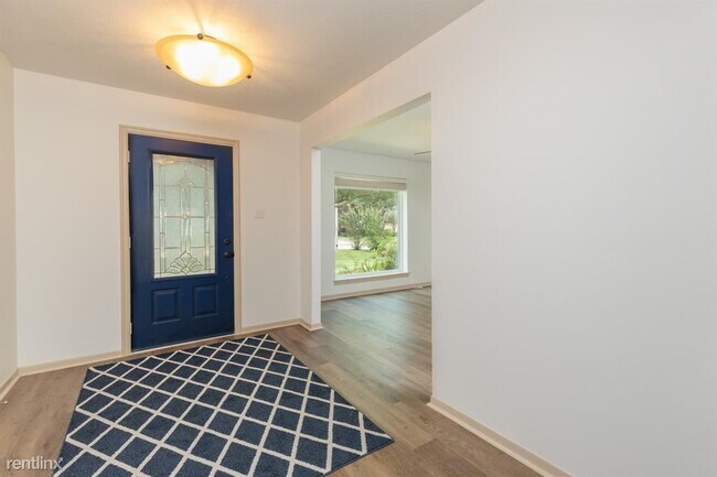 Foto del edificio - 3 br, 2 bath House - 20414 Spoonwood Drive