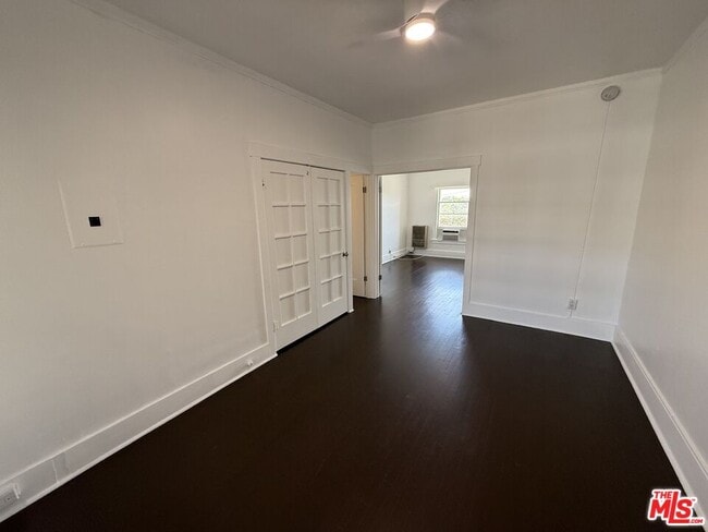 Building Photo - 4125 S Figueroa St