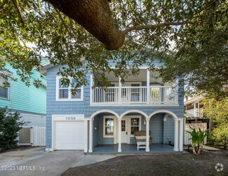 Building Photo - 1058 Beach Ave