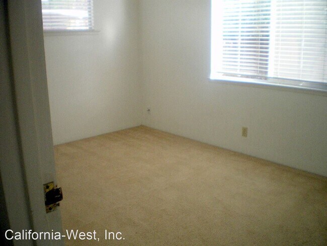 Building Photo - 3 br, 2 bath House - 1187 Seaward St.