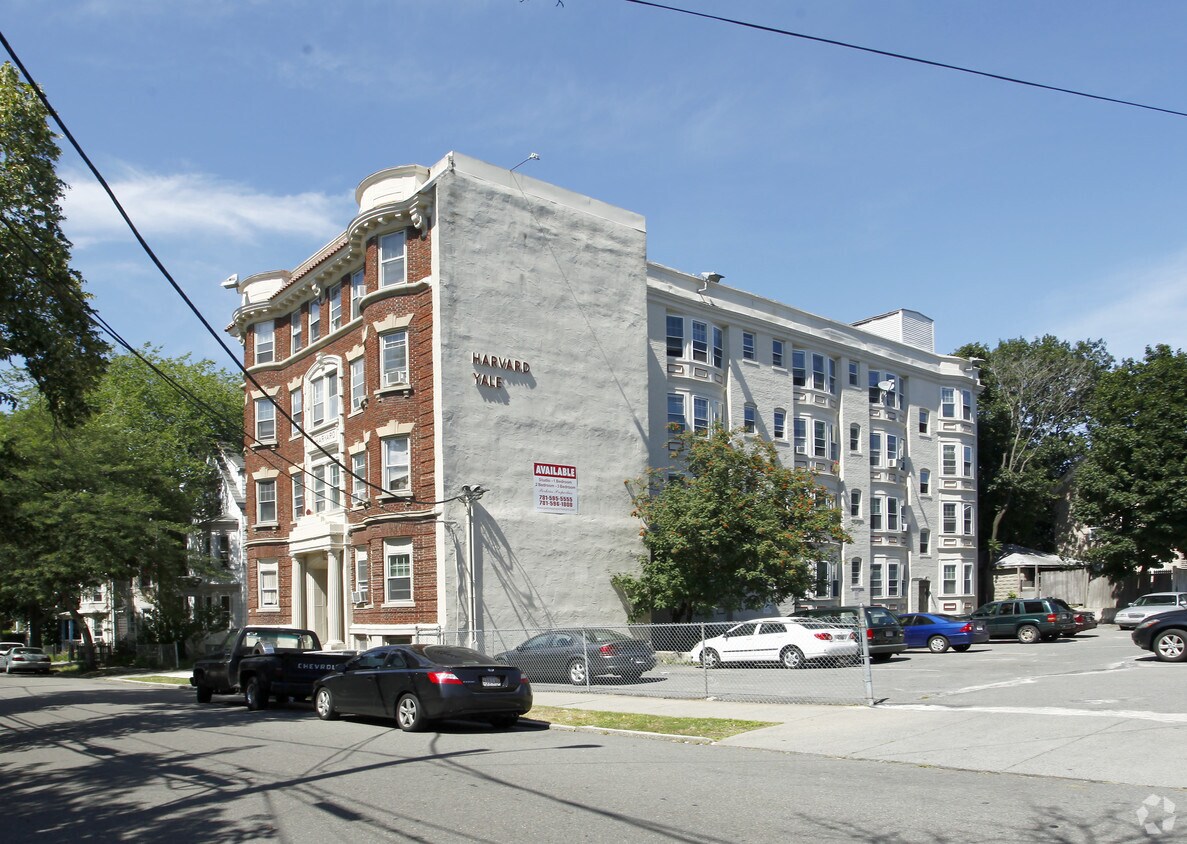 Harvard Yale Apartments Lynn, MA