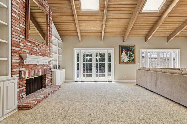 Foto del edificio - 4182 Silliman Dr