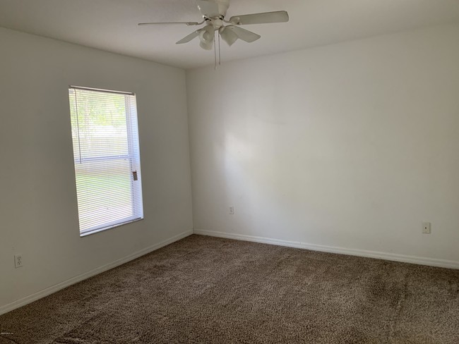 Building Photo - 504 Bahia Cir Ln