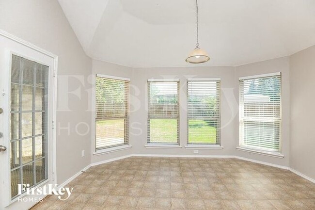 Foto del edificio - 536 Harbor Crest Rd