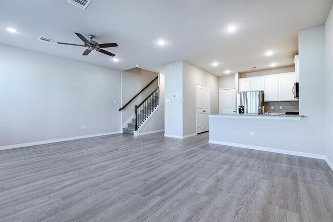 Foto del edificio - 15838 Sundew Prairie Dr