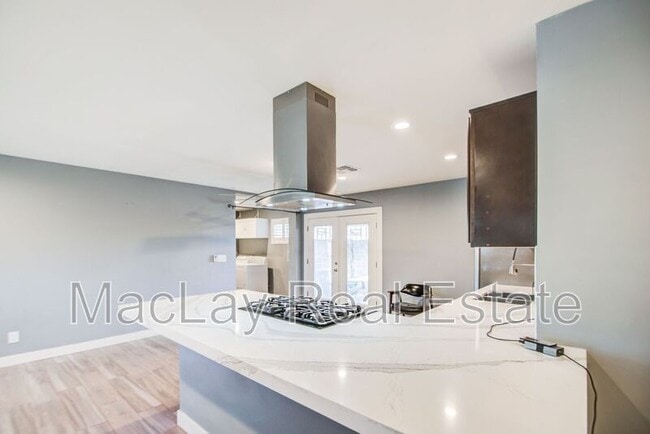Foto del edificio - 3729 W Butler Dr