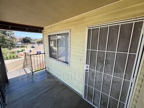 Building Photo - 880 Charles Ln