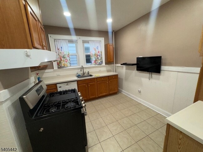 Foto del edificio - 742 Pennington St