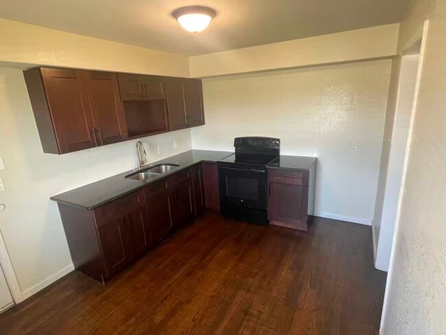 Foto del edificio - Great and Affordable Duplex in Plano!