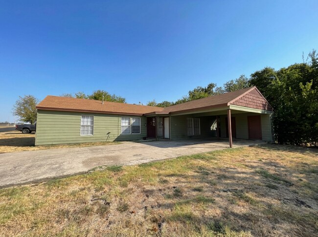 Building Photo - 912-912 Williamson Dr