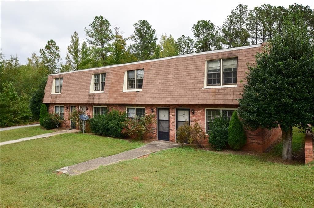 203 Dunwoody Ave, Central, SC 29630 Townhome Rentals in Central SC