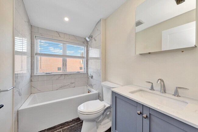 Foto del edificio - 55 Bailey Rd