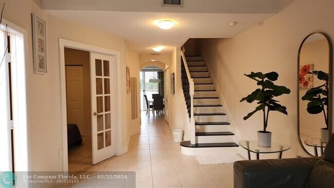 Foto del edificio - 2337 Anchor Ct