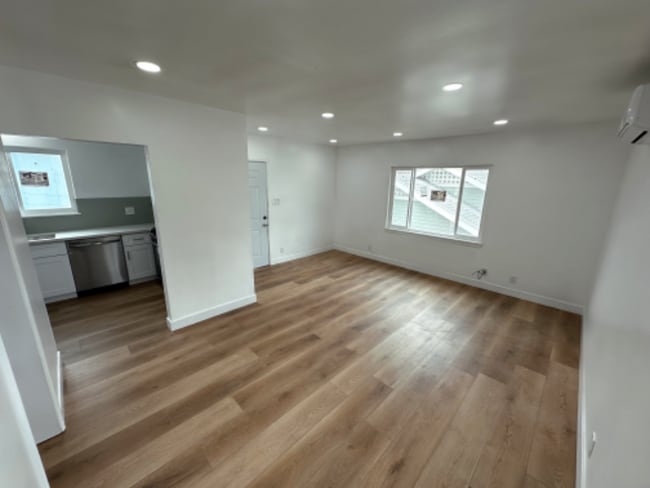 Foto del edificio - 780 Junipero Ave