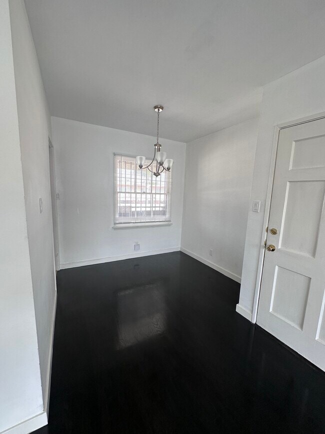 Foto del edificio - 2106 Delaware Ave