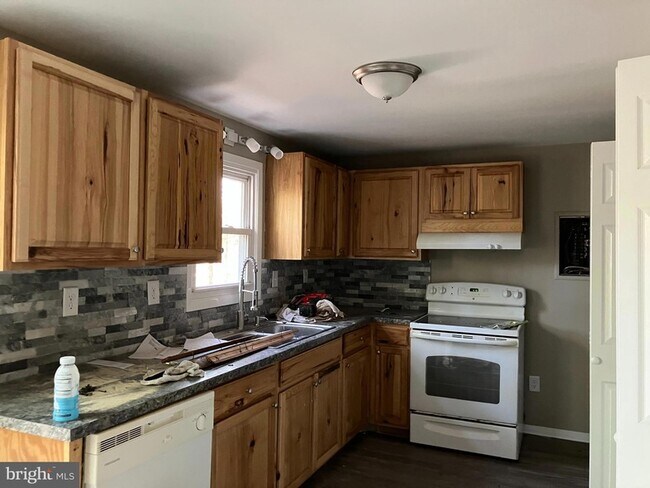 Foto del edificio - 101 Mohawk Trail