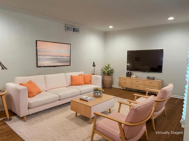 Foto del edificio - 9532 Dixie Ln