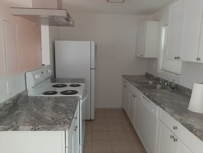 Foto del edificio - 1020 SE 42nd Ln