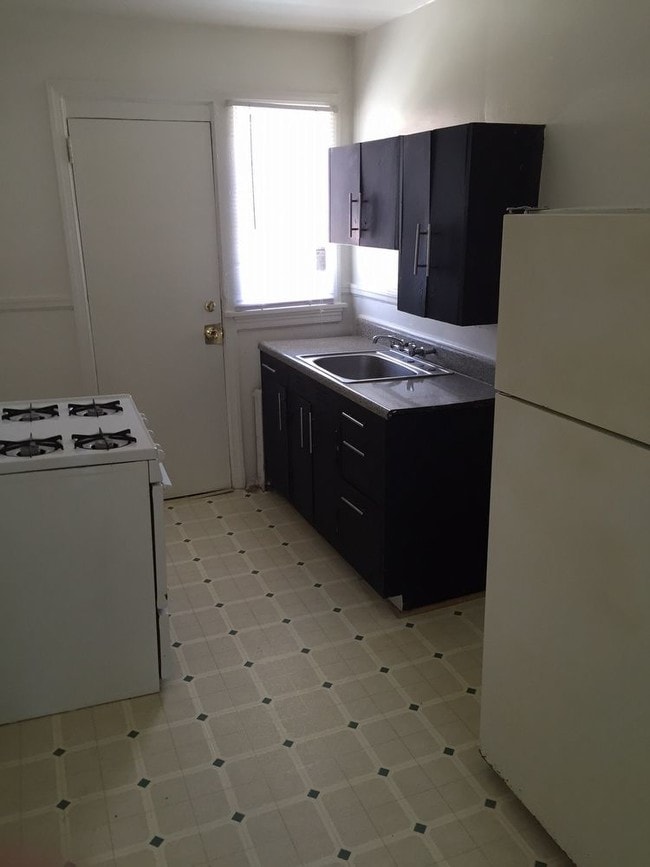 Building Photo - 4905 Chamberlayne Ave