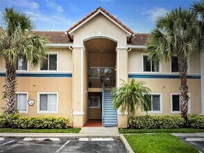 Building Photo - 495 Las Cortes Ln