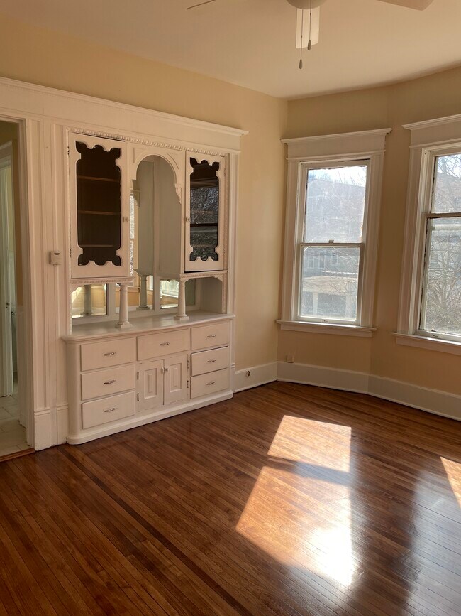 Foto del edificio - 1226 N 33rd St