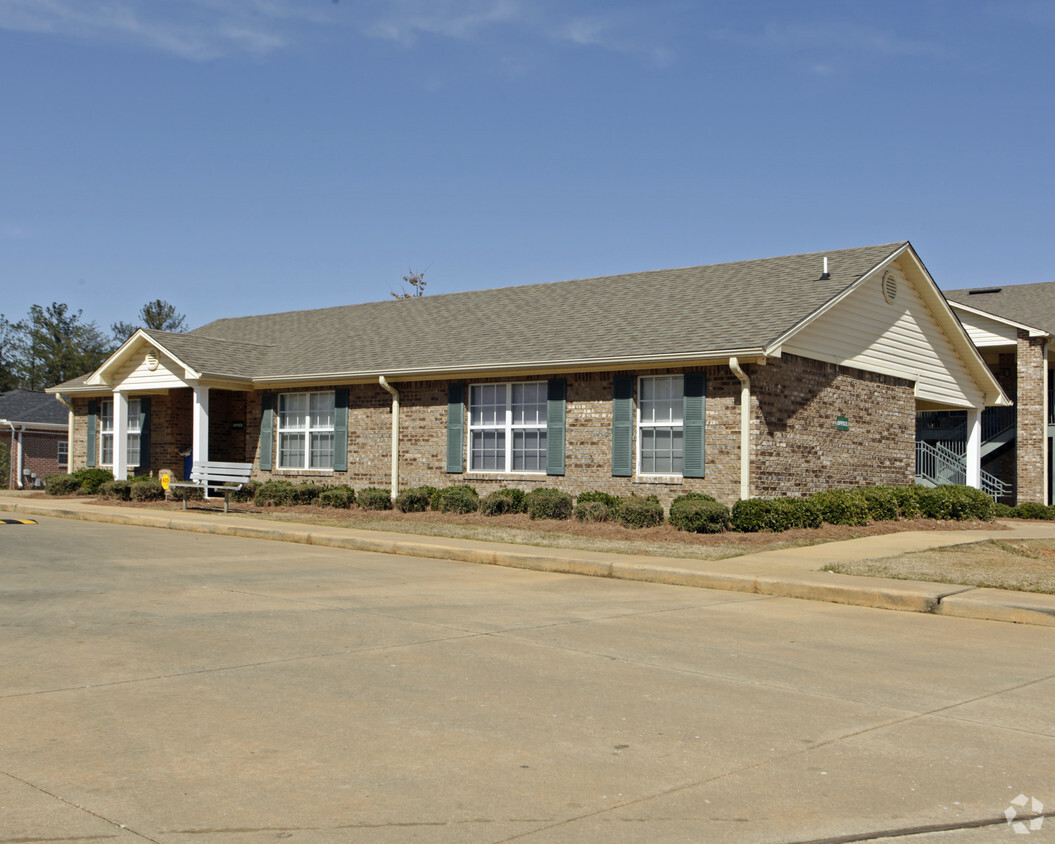 Building - Northgate Place Apartments