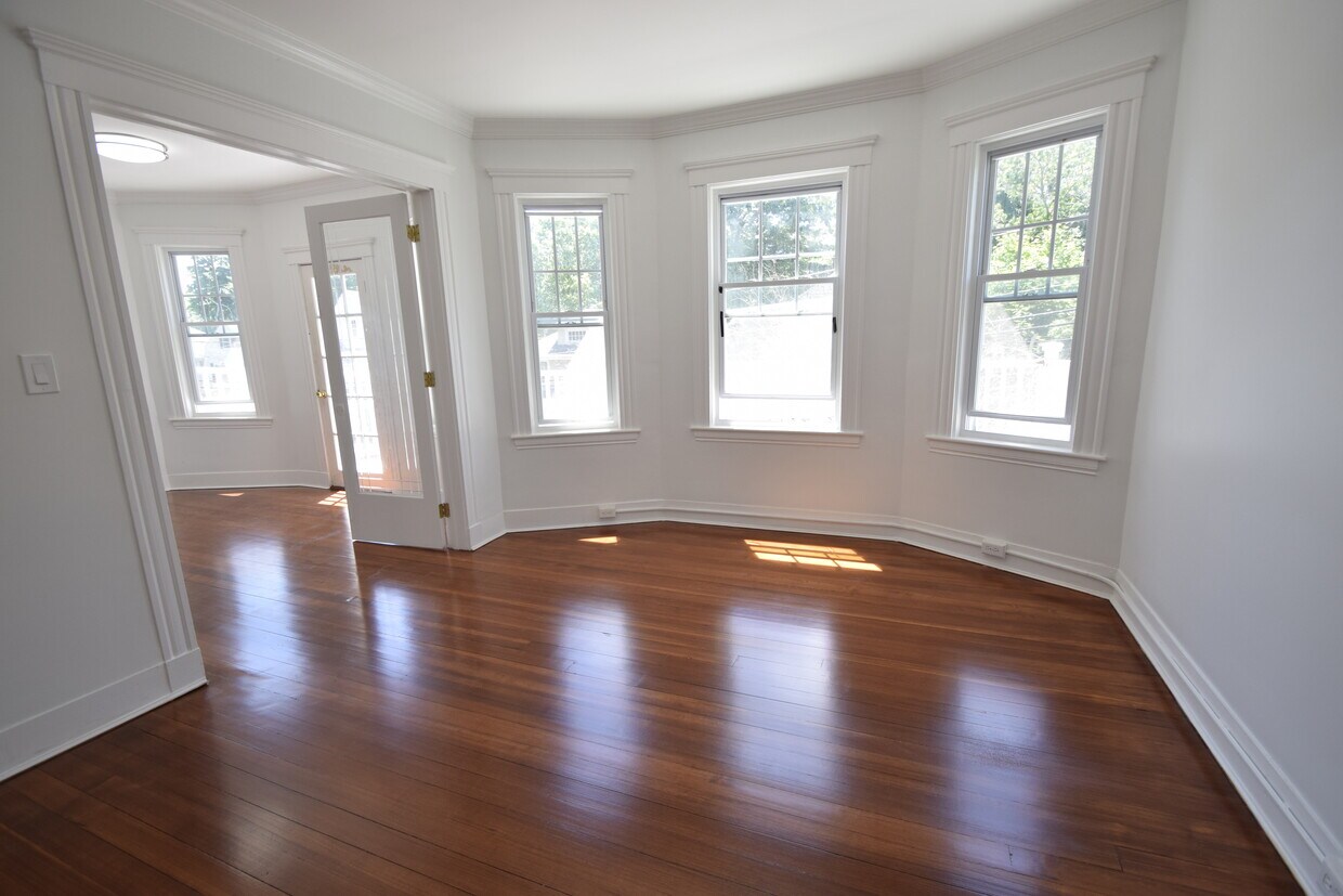 48 Blue Hill Terrace St Unit 2, Milton, MA 02186 Apartments in Milton