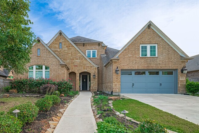 Foto del edificio - 2418 Sandhill Crest Ln